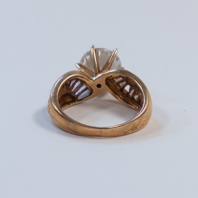 14K Gold Ring with Baguette and Diamond Cut Crystals