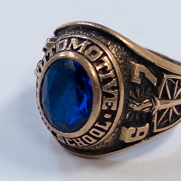 10K Gold Automotive High School 1967 Graduating Class Ring