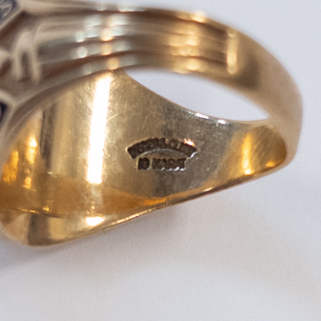 10K Gold 1963 Weehawken Graduating Class Ring