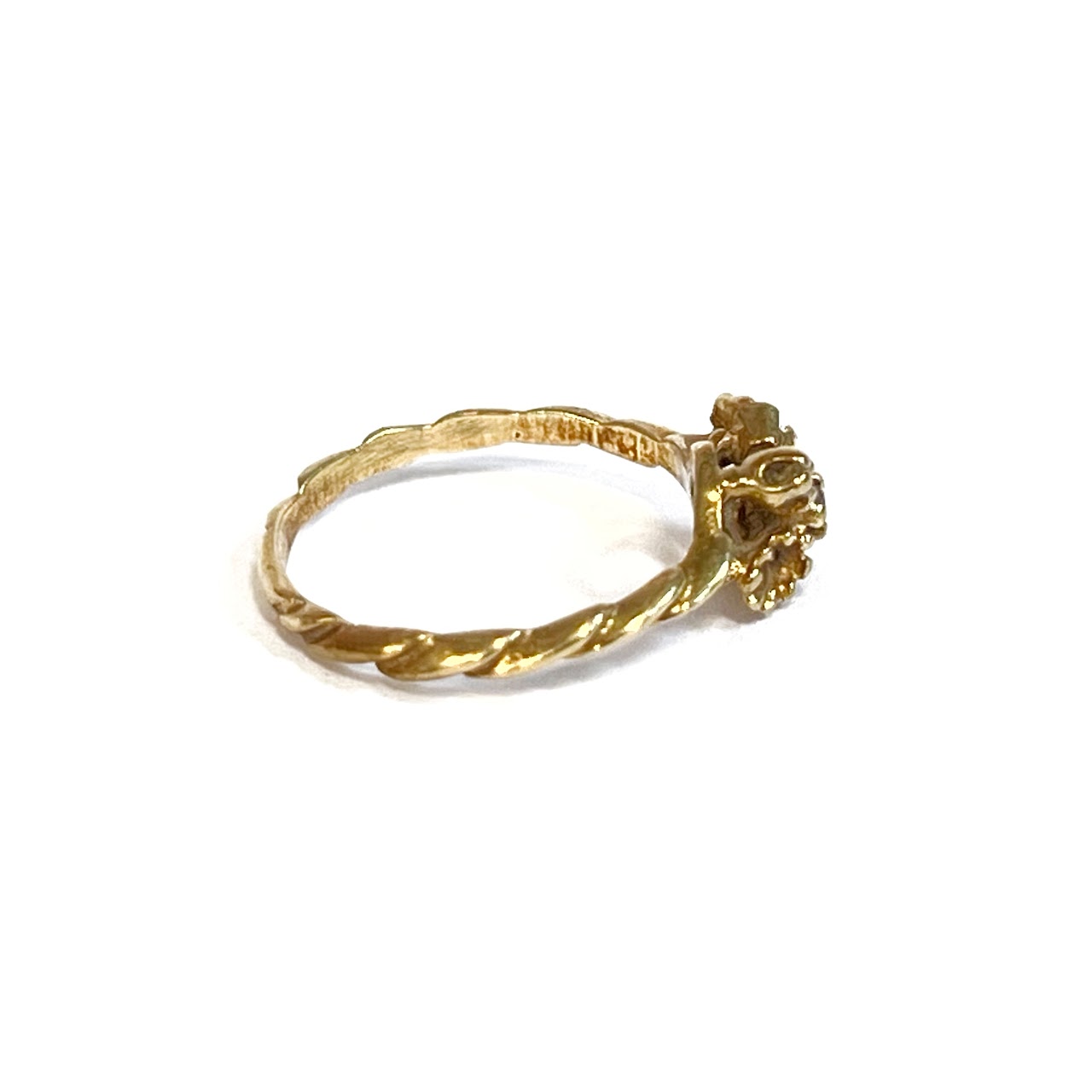 14K Gold and Diamond Floral Antique Ring