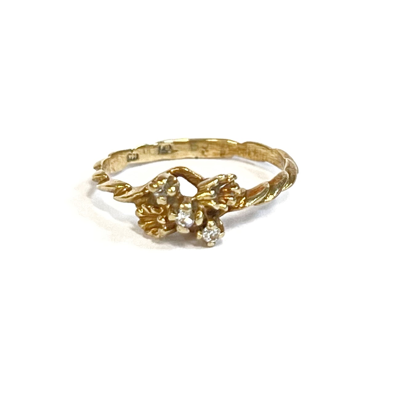 14K Gold and Diamond Floral Antique Ring