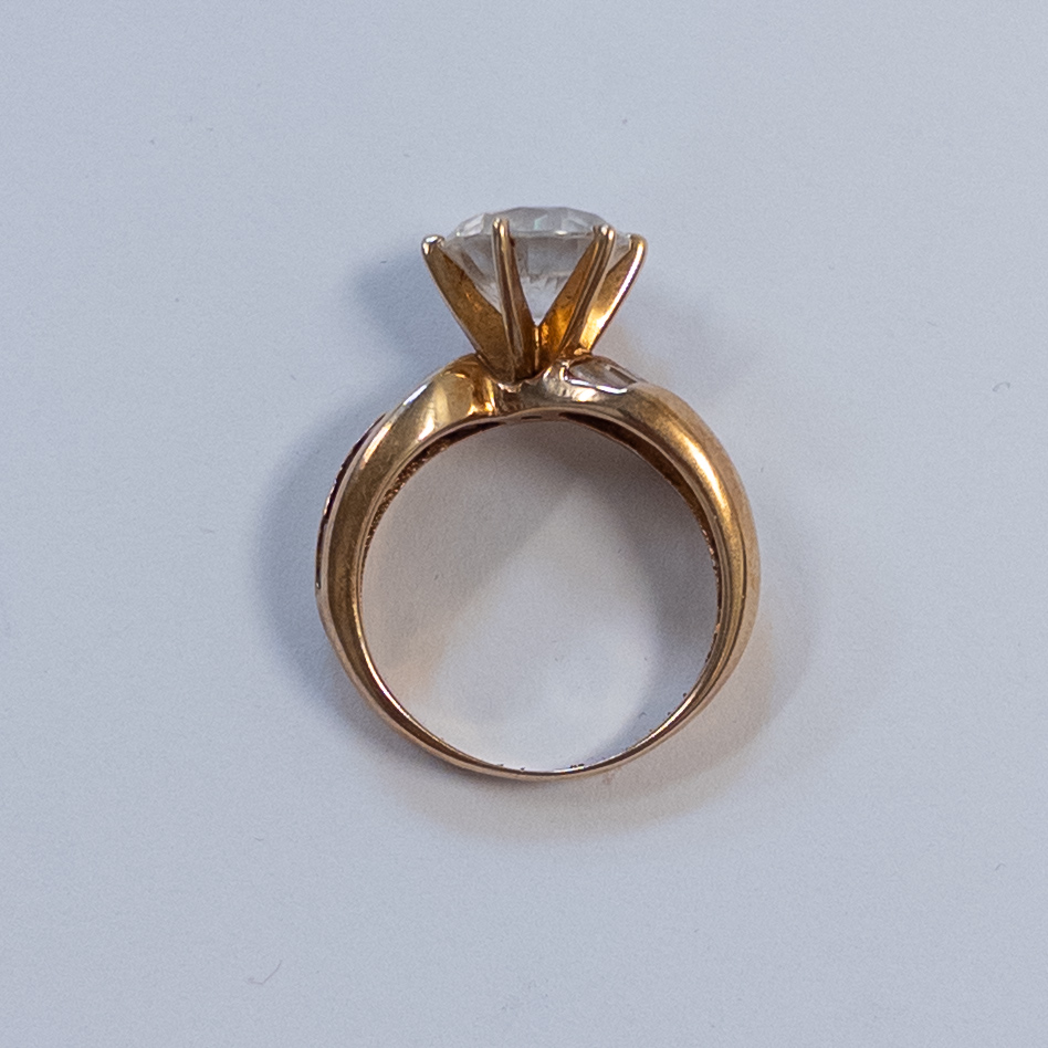 14K Gold Ring with Baguette and Diamond Cut Crystals