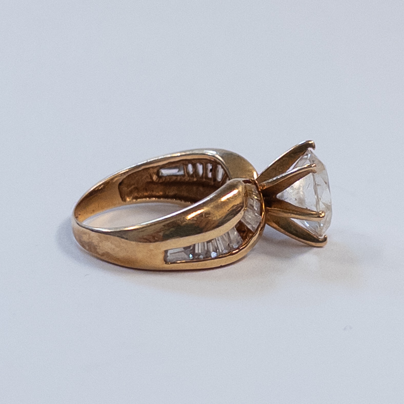 14K Gold Ring with Baguette and Diamond Cut Crystals