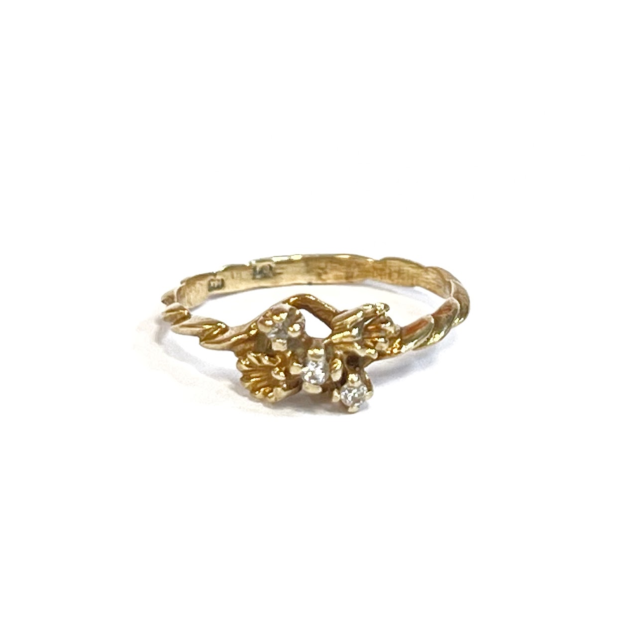 14K Gold and Diamond Floral Antique Ring