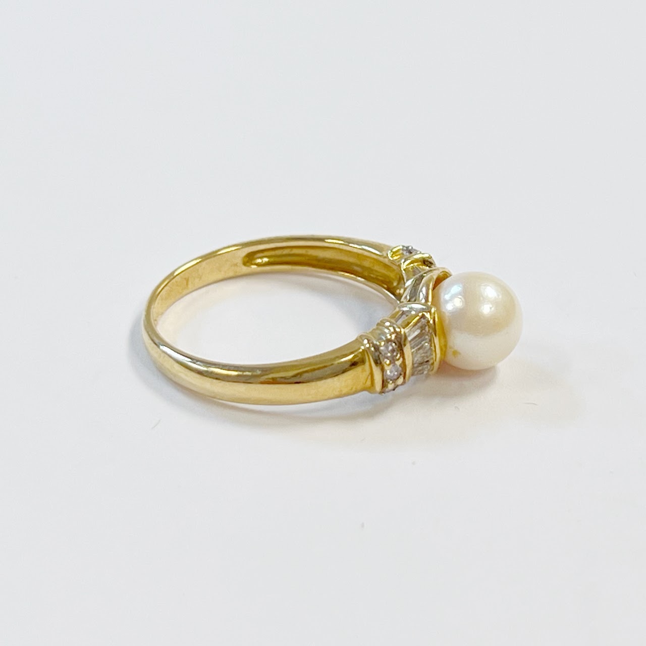 14K Gold, Diamond, and Pearl Ring