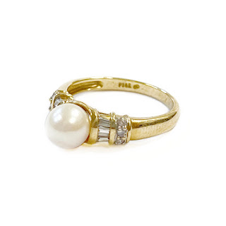 14K Gold, Diamond, and Pearl Ring