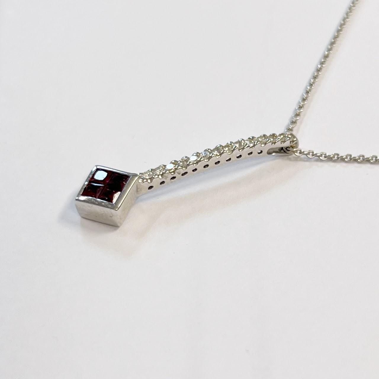 14K White Gold and Clear and Red Stone Pendant Necklace