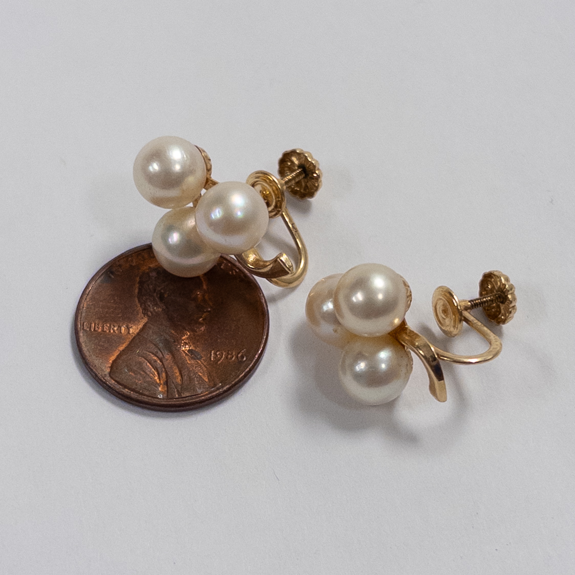 14K Gold & Pearl  Flower Clip Earrings