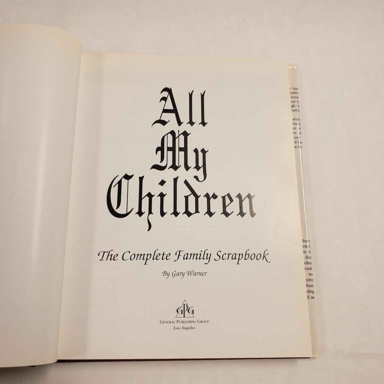 'All My Children' Signed 25th Anniversary Collector's Edition Scrapbook