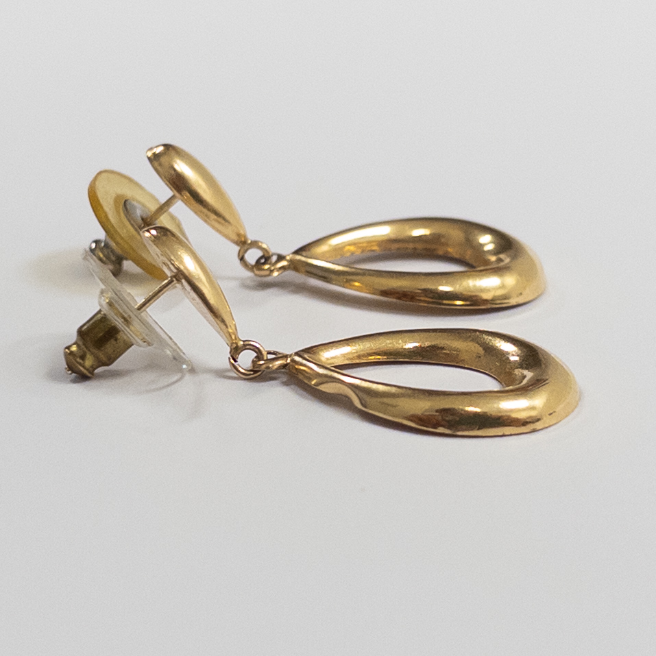 14K Gold Teardrop Earrings