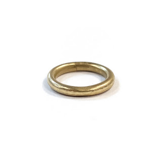 18K Gold Rounded Band Ring