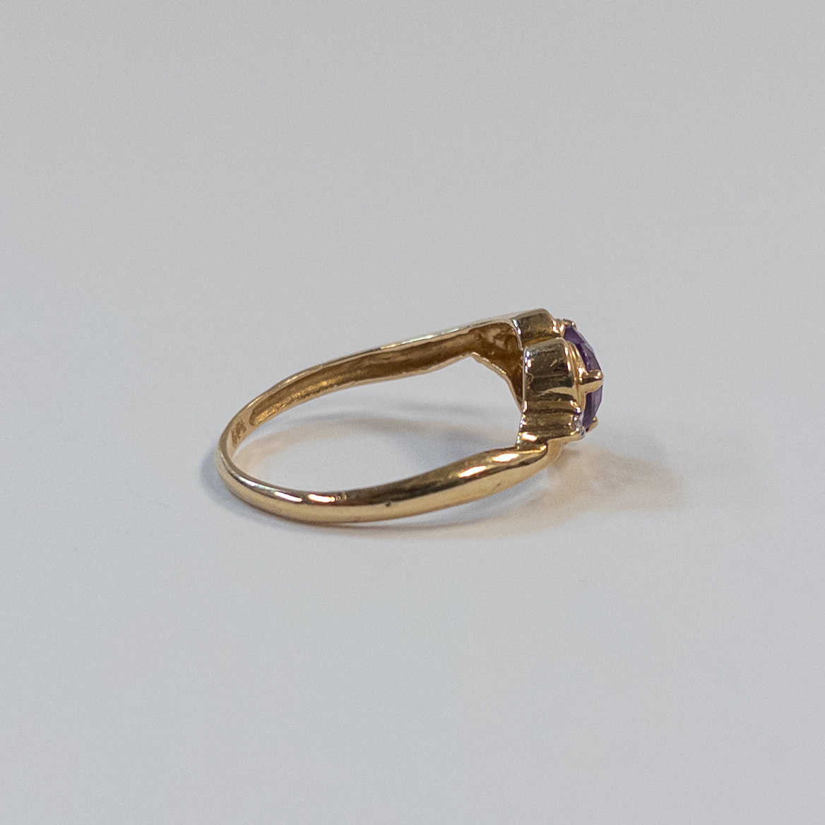 14K Gold, Amethyst, and Diamond Ring