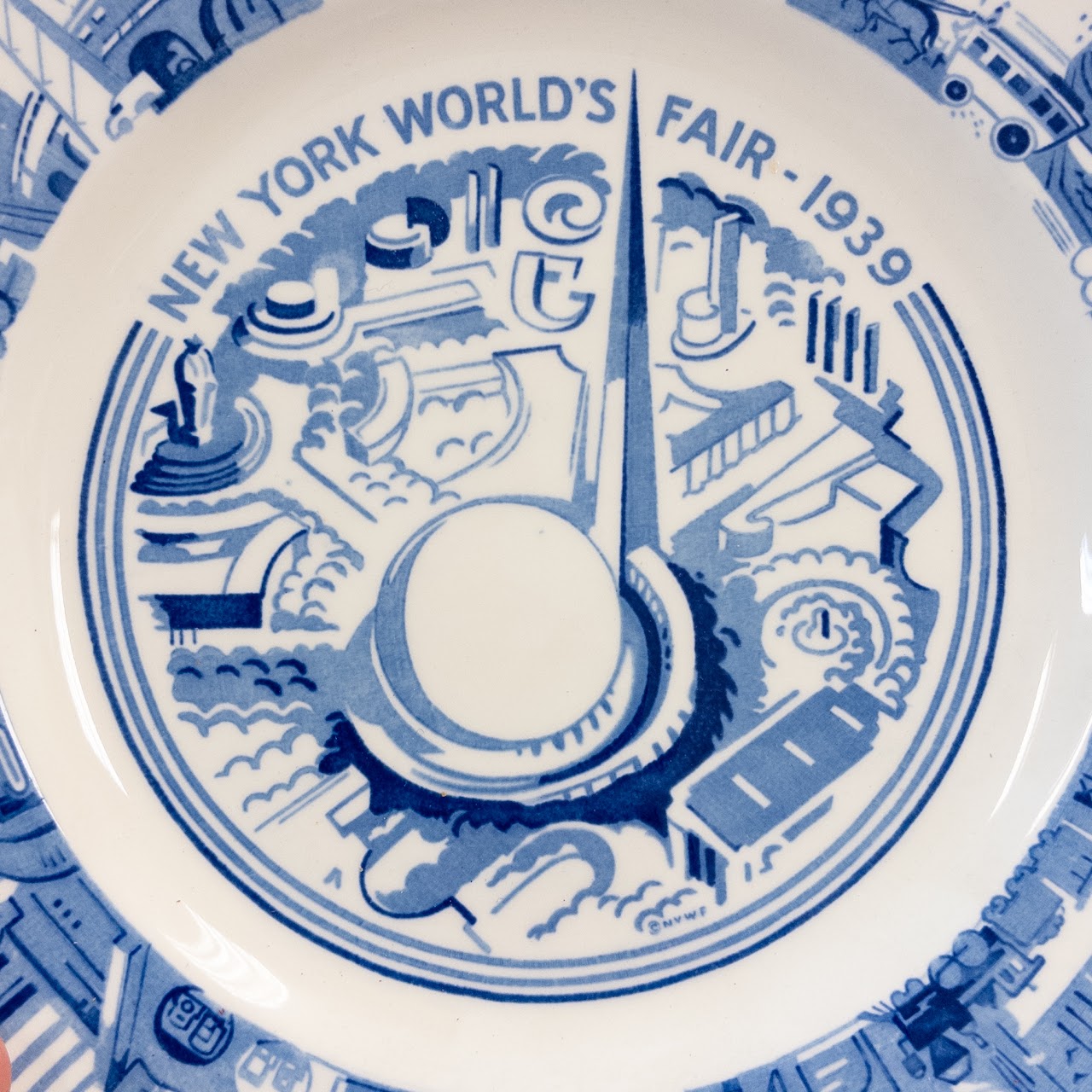 Tiffany & Co. 1939 New York World's Fair Commemorative Plate