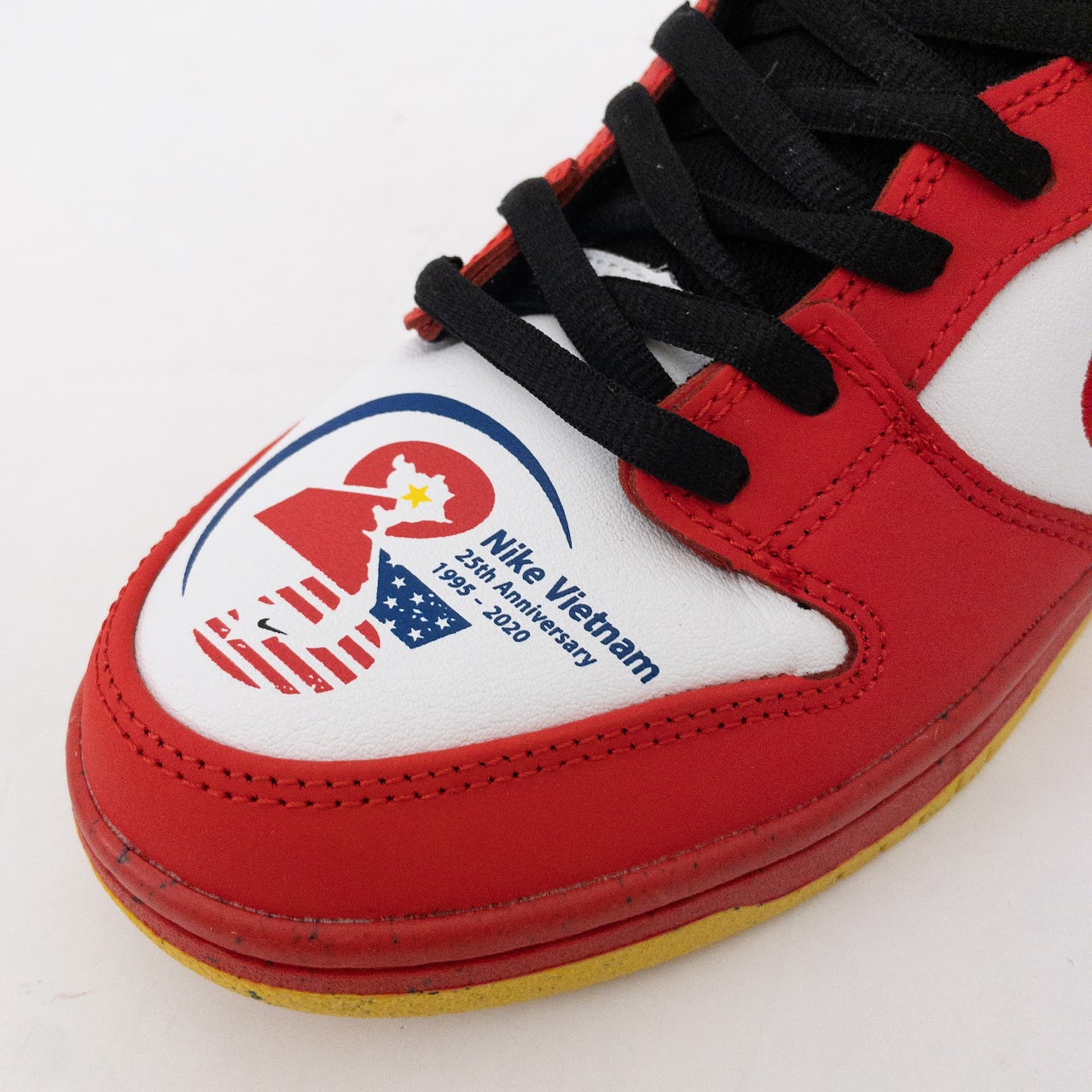 Nike 25 Dunk Low Pro Vietnam 25th Anniversary Sneakers