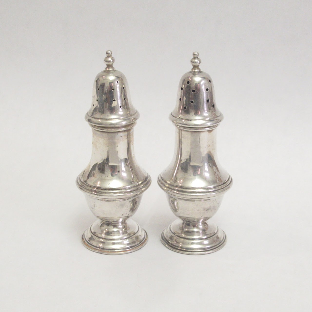 Sterling Silver Salt & Pepper Shaker Pair