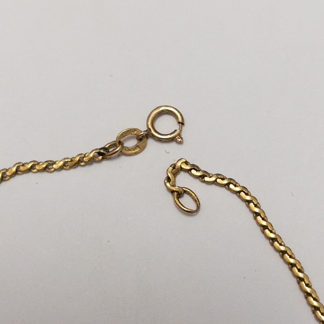 18K Gold Chain Necklace