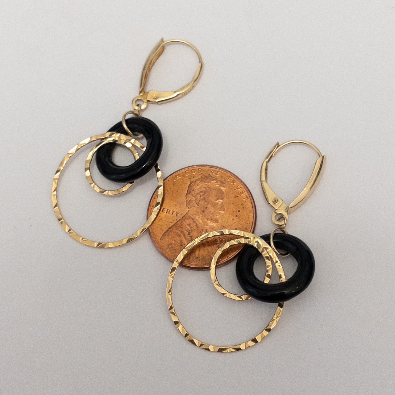 14K Gold & Black Acrylic Linking Ring Earrings