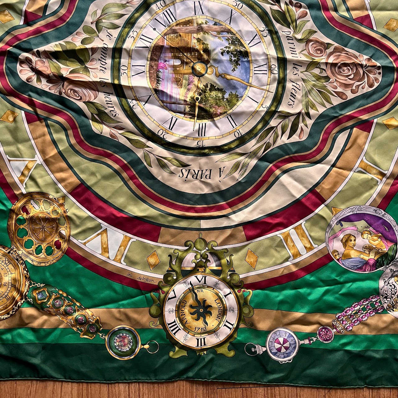 Hermès Loïc Dubigeon 'La Ronde des Heures' Carre 90 Silk Scarf