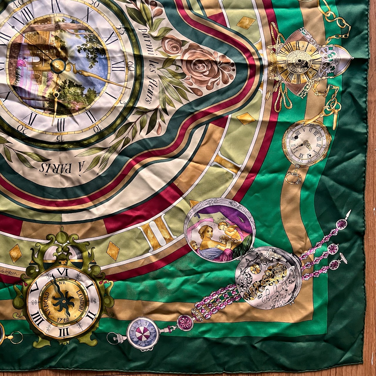 Hermès Loïc Dubigeon 'La Ronde des Heures' Carre 90 Silk Scarf