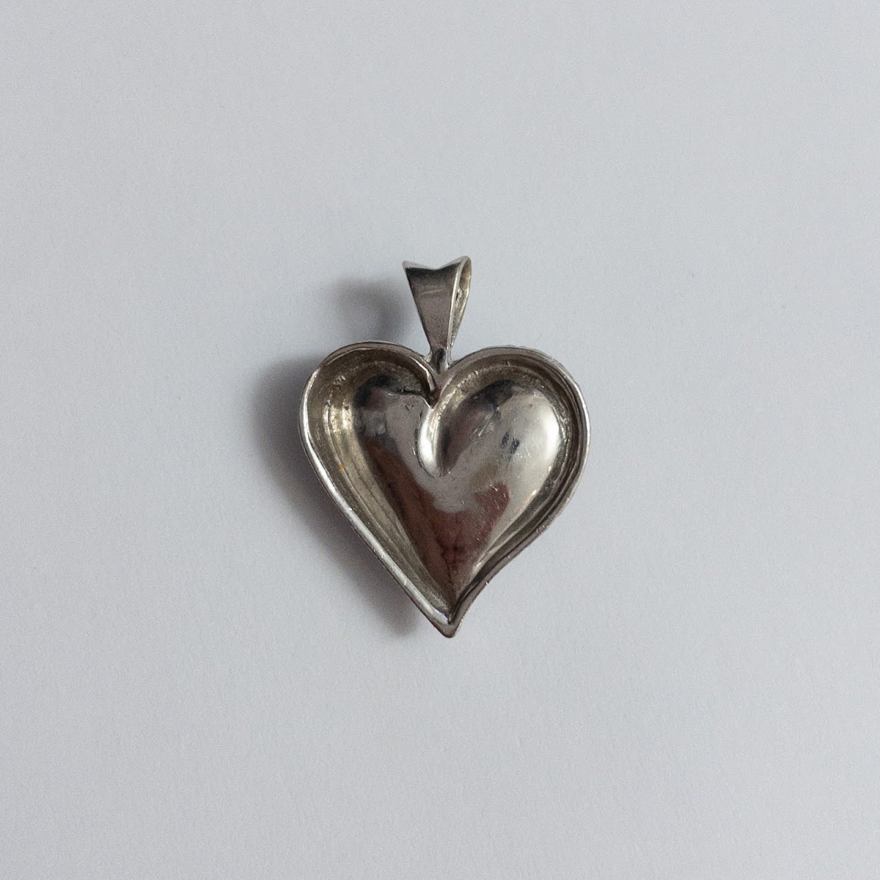 14K White Gold and Diamond Heart Pendant