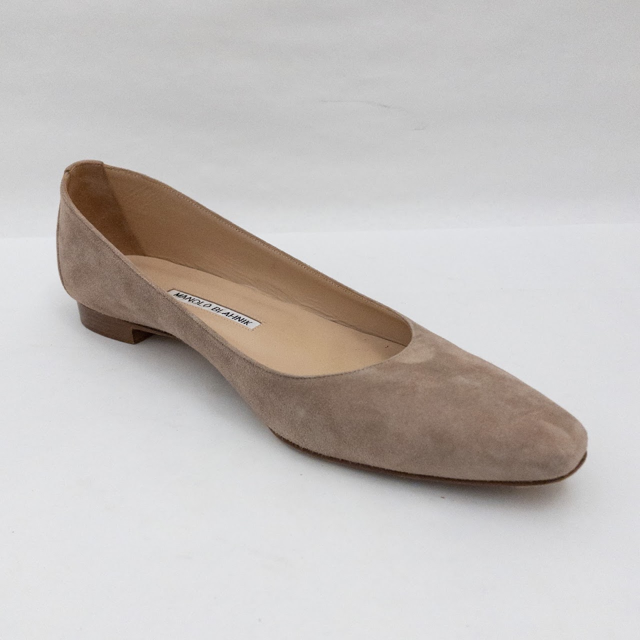 Manolo Blahnik Beige Suede Flats