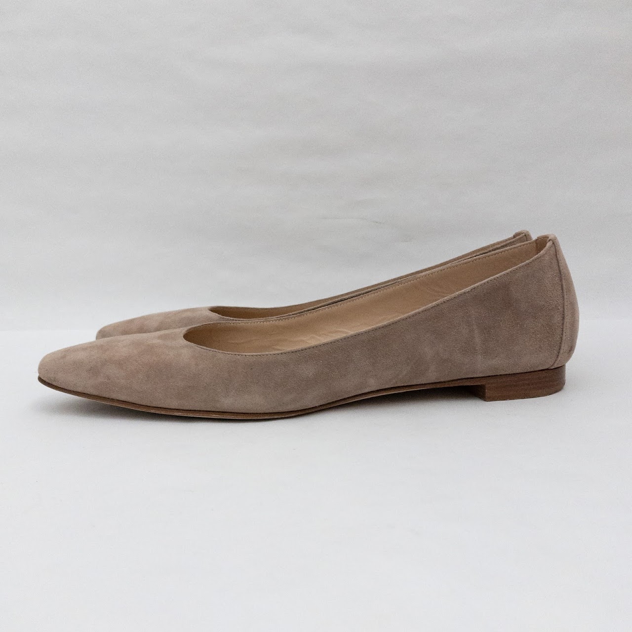 Manolo Blahnik Beige Suede Flats