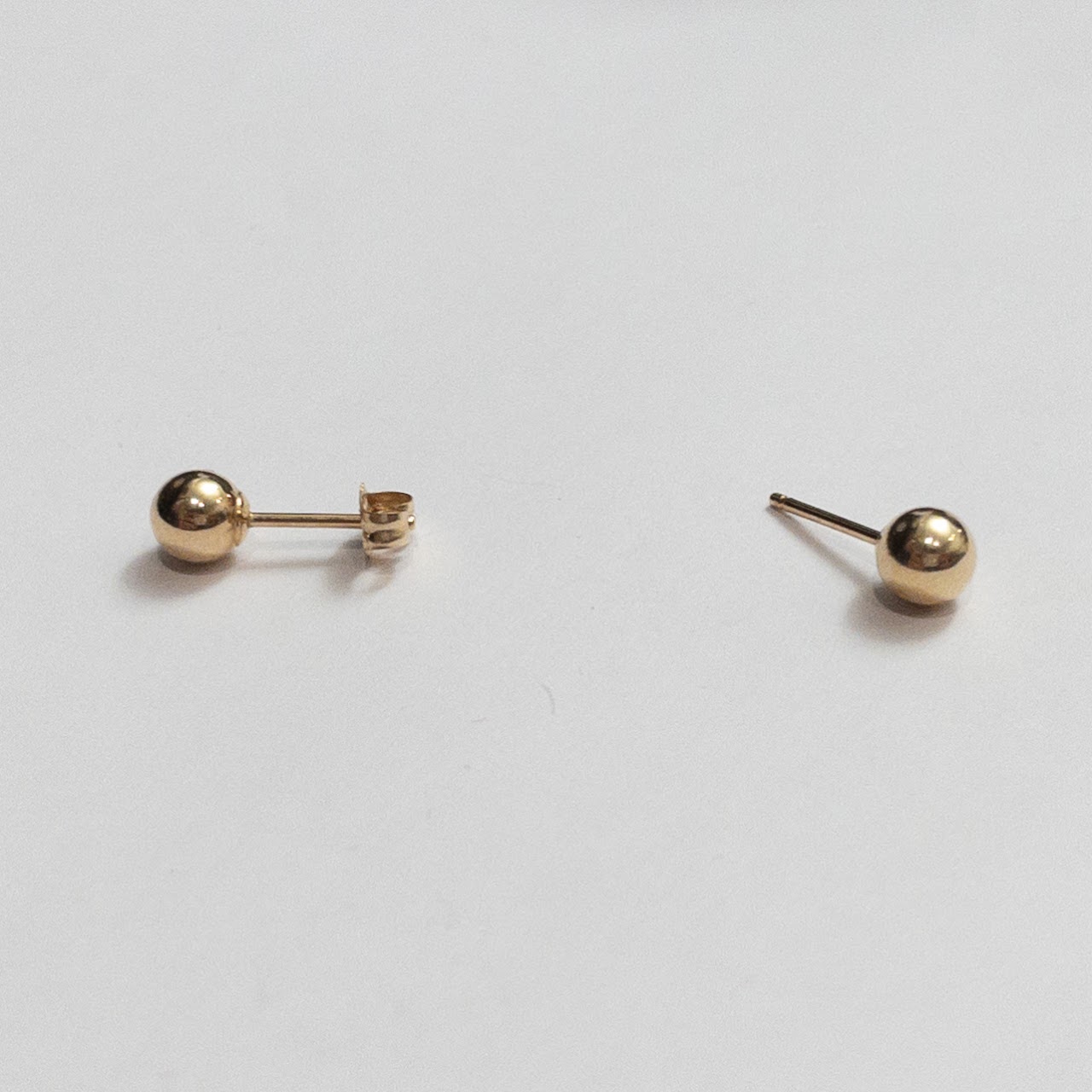 14K Gold Ball Stud Earrings