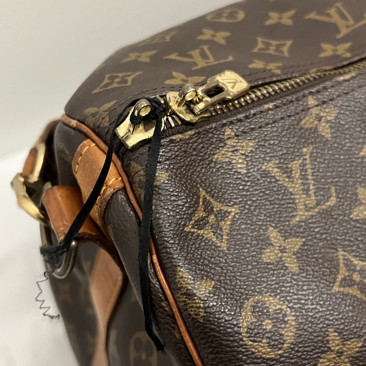 Louis Vuitton Vintage Keepall Bandoulière Duffel Bag