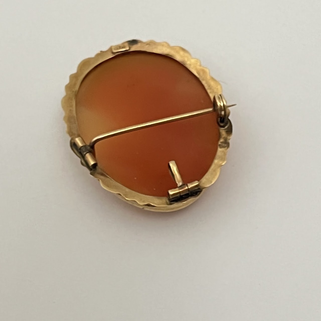 14K Gold Shell Cameo Convertible Brooch