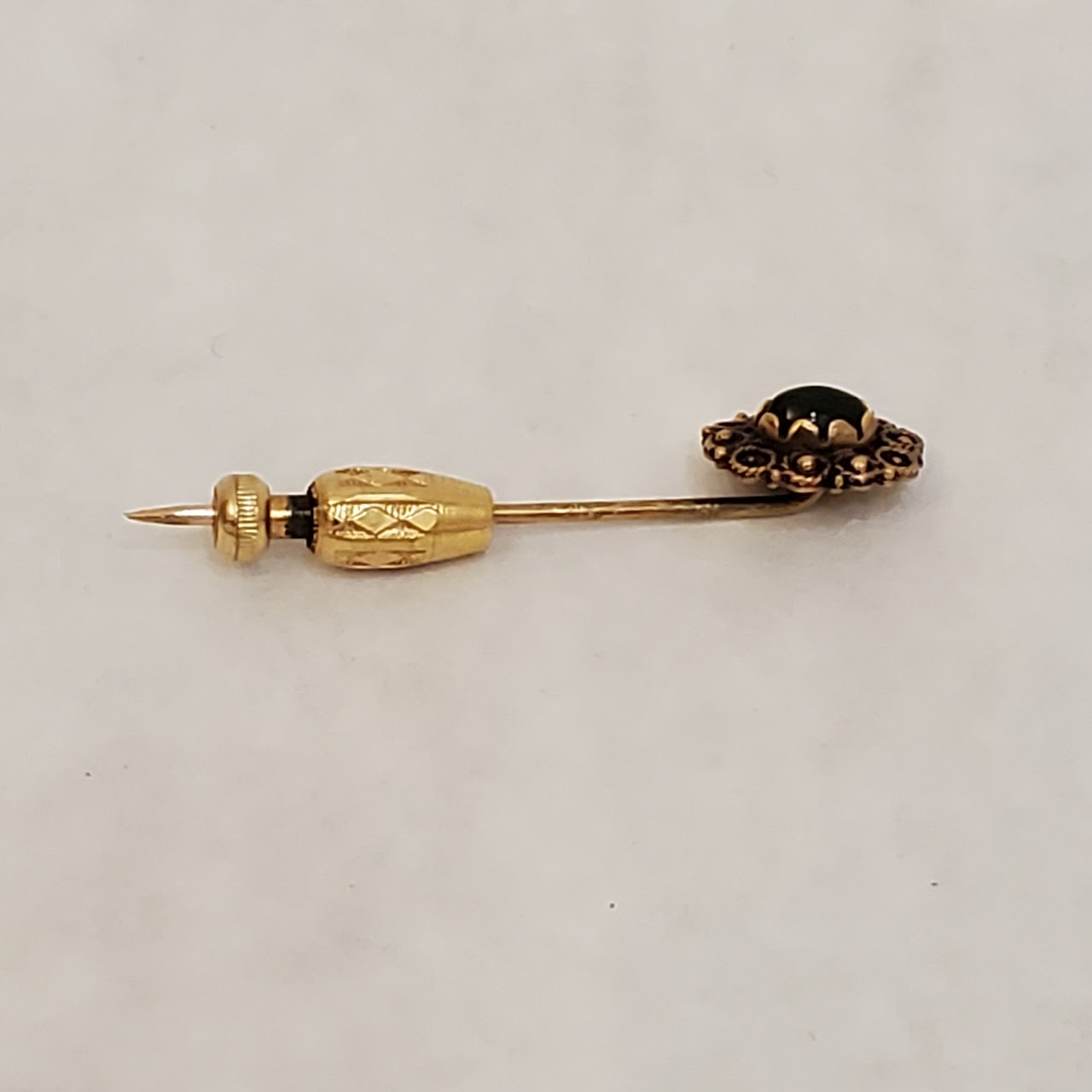 14K Gold & Green Stone Hat Pin