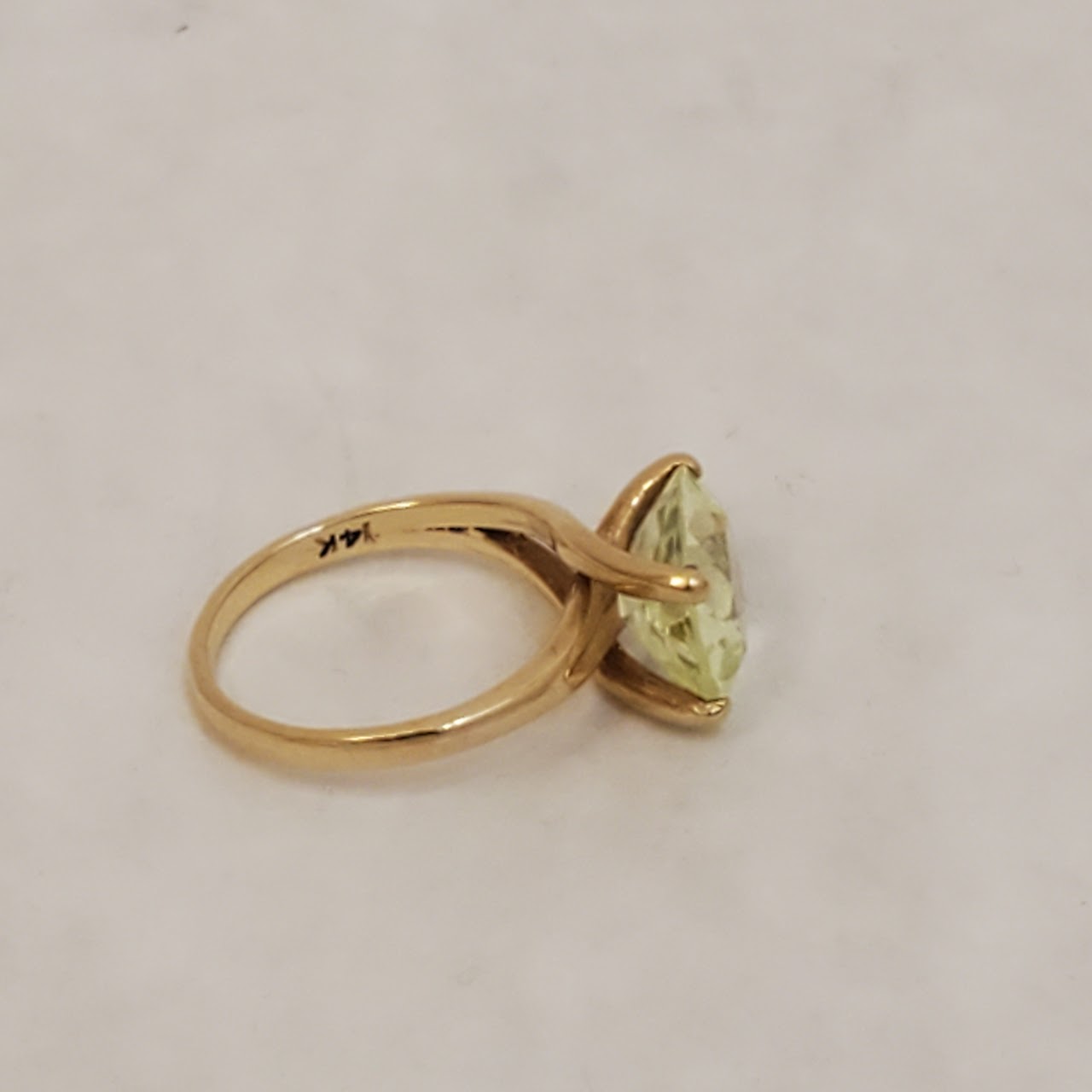 14K Gold & Green Quartz Ring