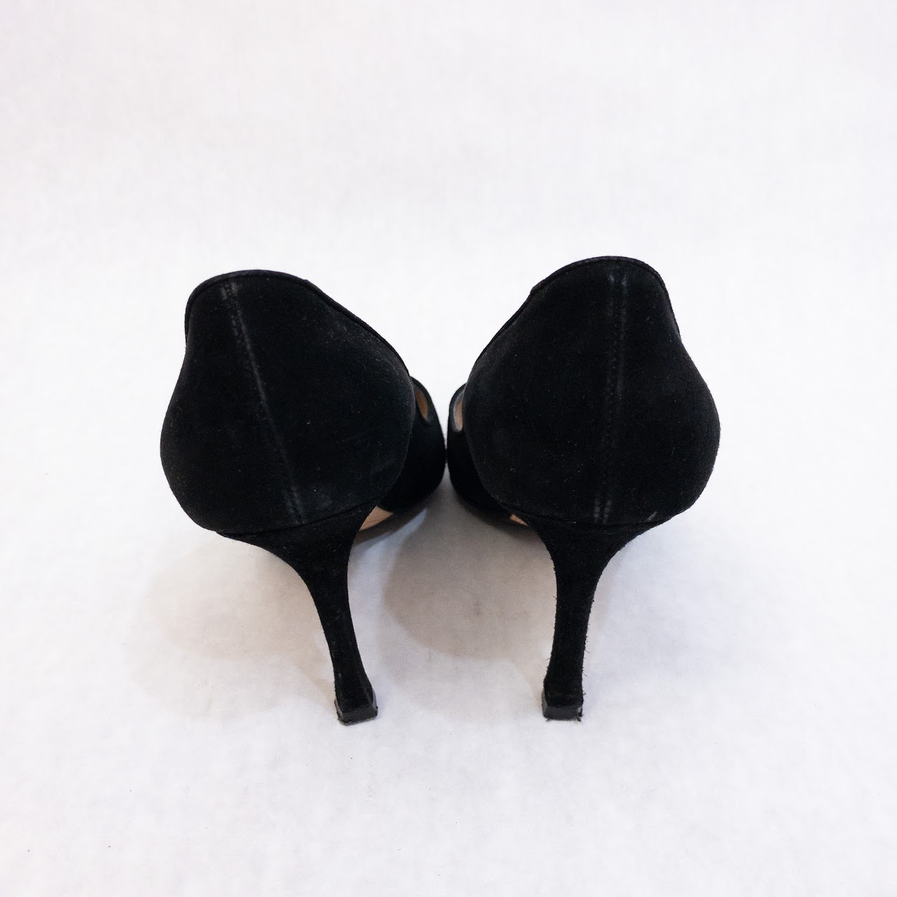 Manolo Blahnik Suede Pumps