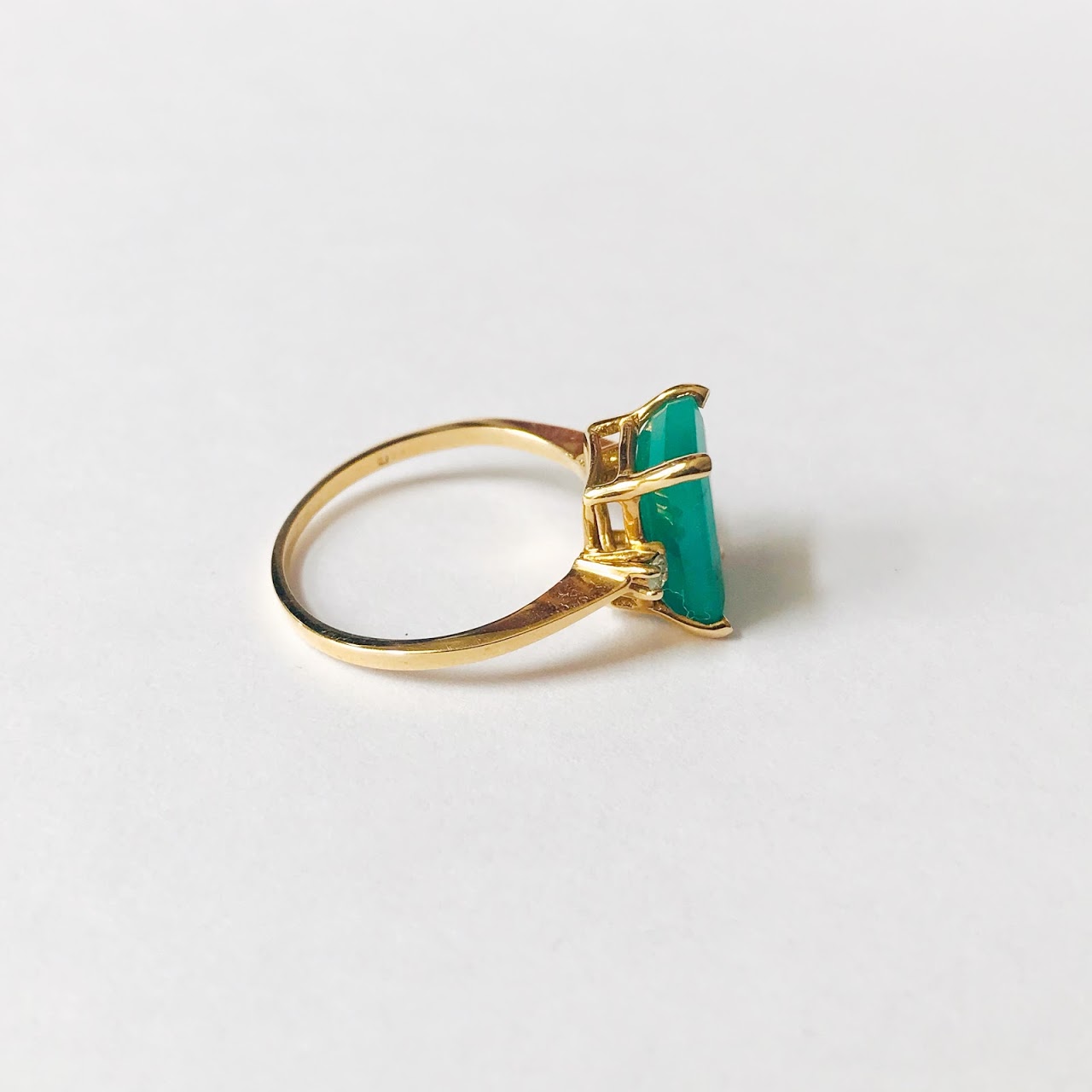 10K Gold, Aventurine & Diamond Ring