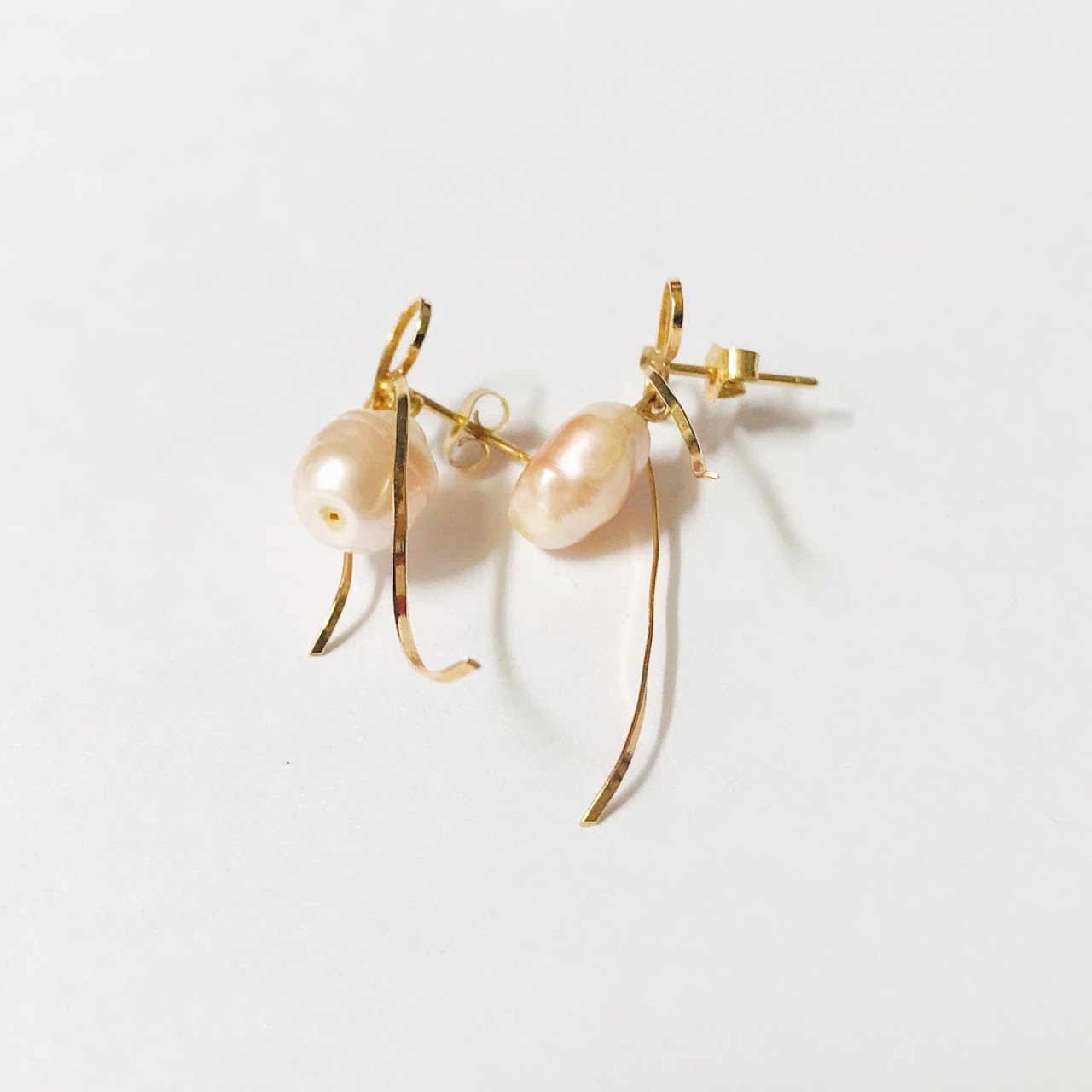 14K Gold & Freshwater Pearl Bow Earrings