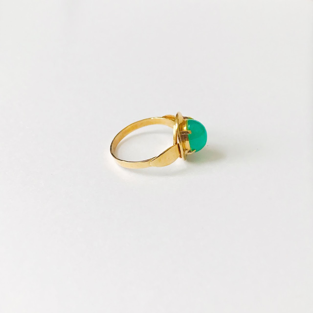 14K Gold & Green Cabochon Accent Ring