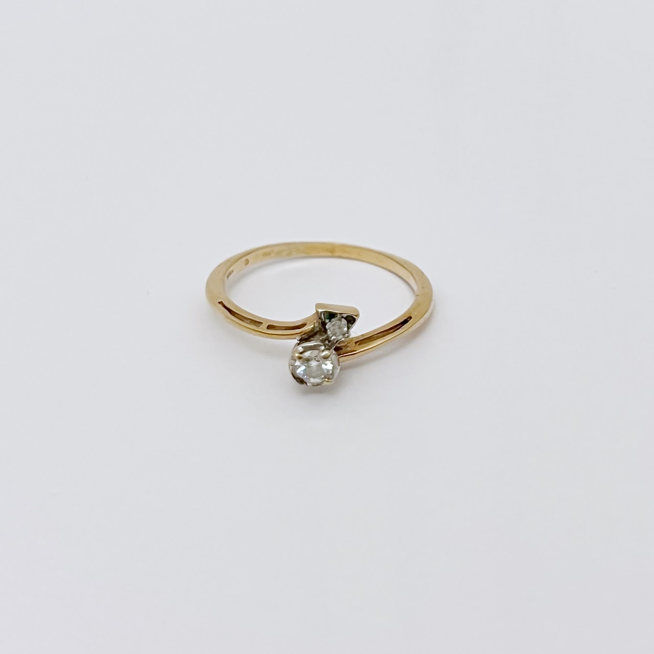 14K Gold & Dual Diamond Ring