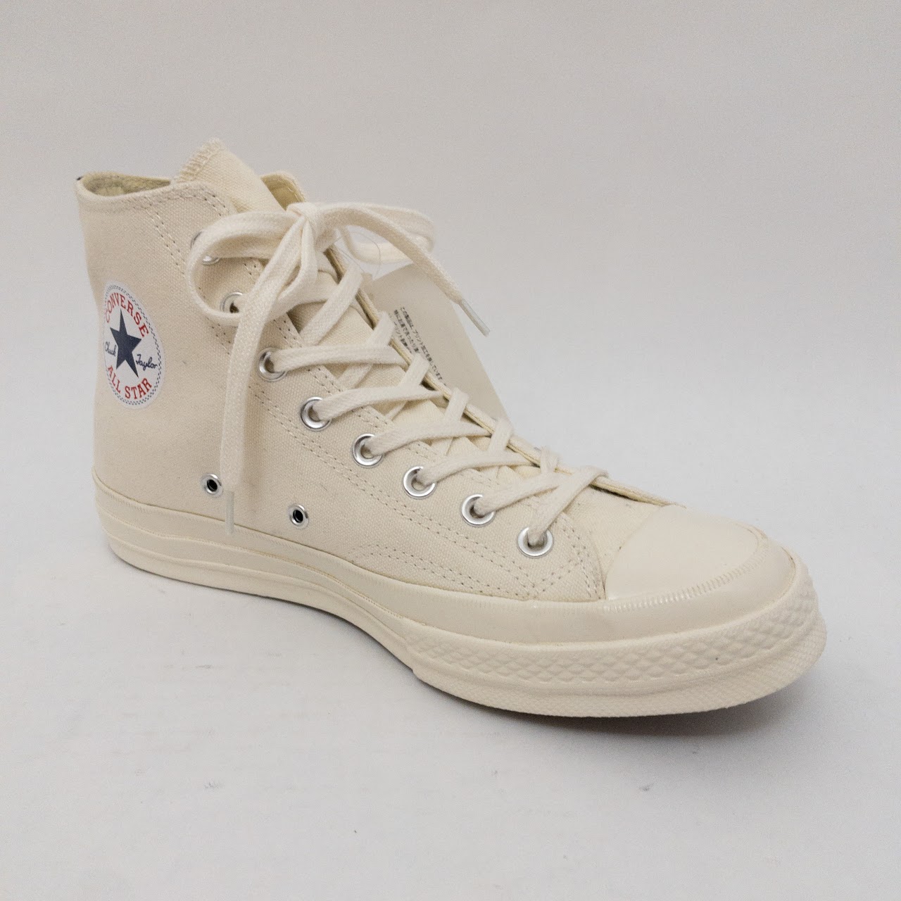 Comme des Garçons Play Heart Converse