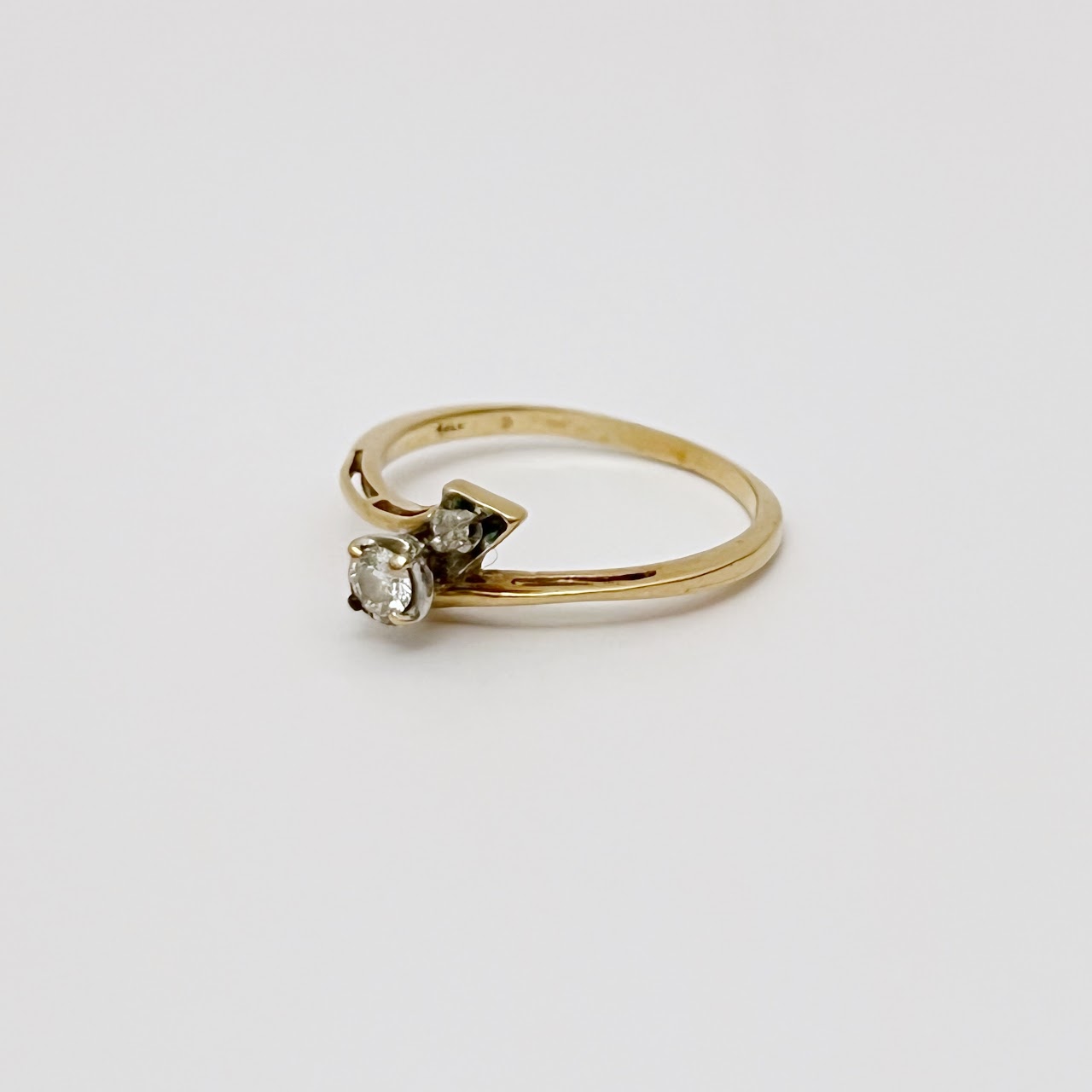 14K Gold & Dual Diamond Ring