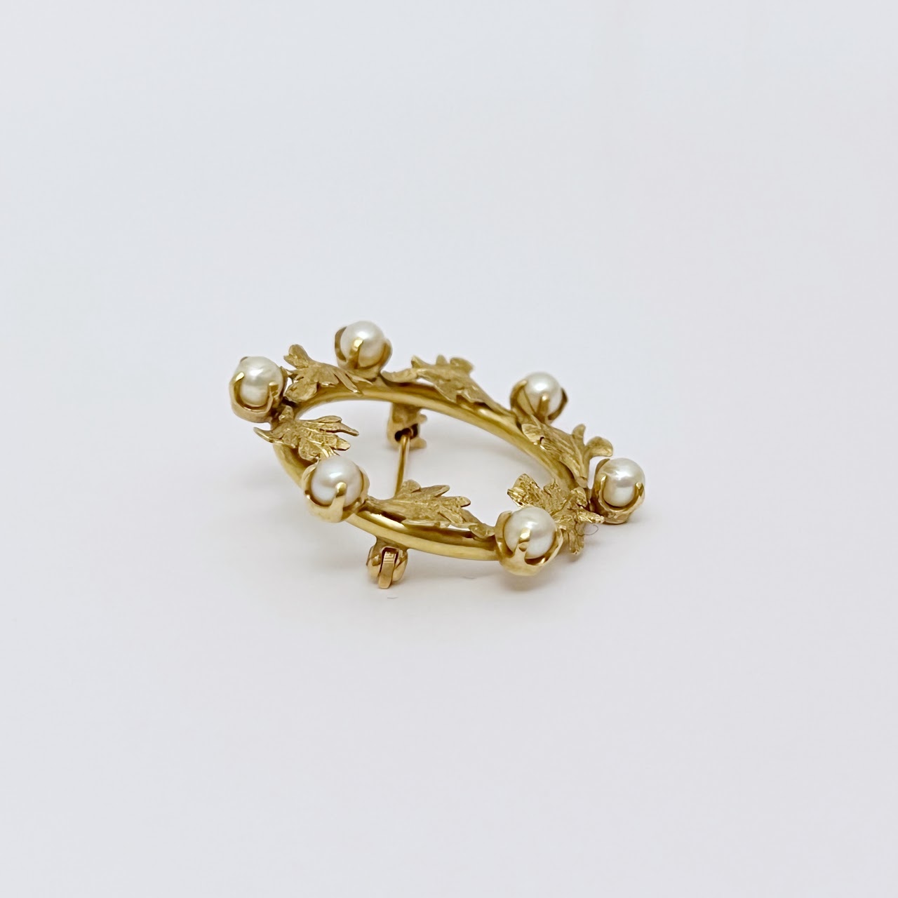 14K Gold & Pearl Wreath Brooch