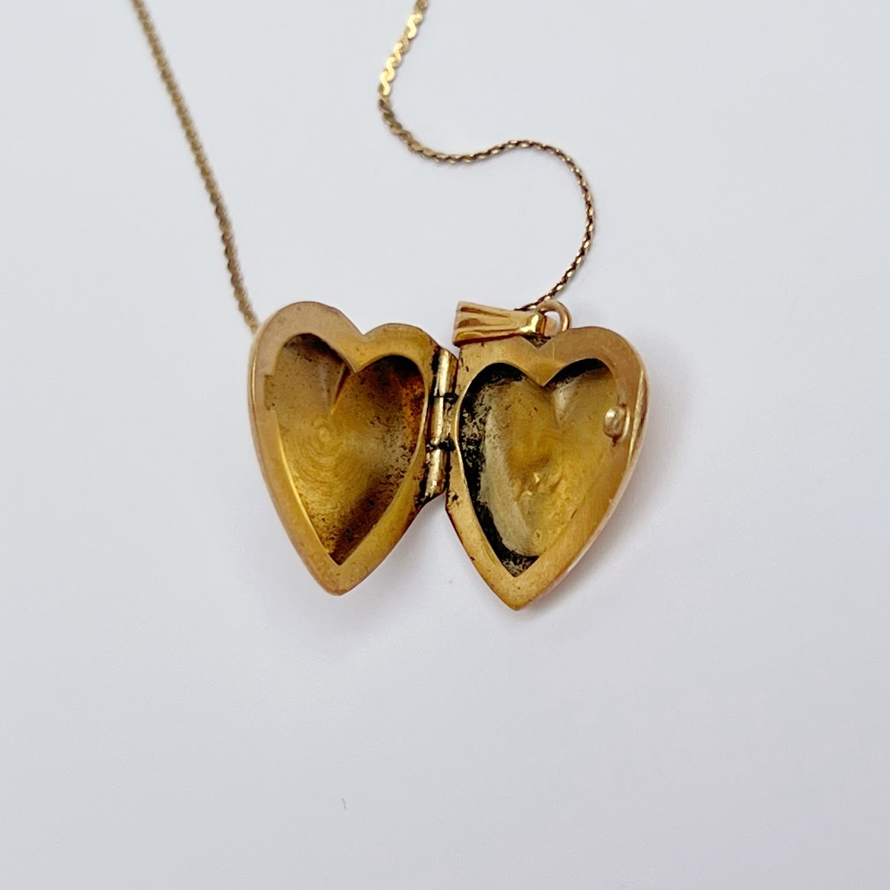 14K Gold Heart Locket Necklace