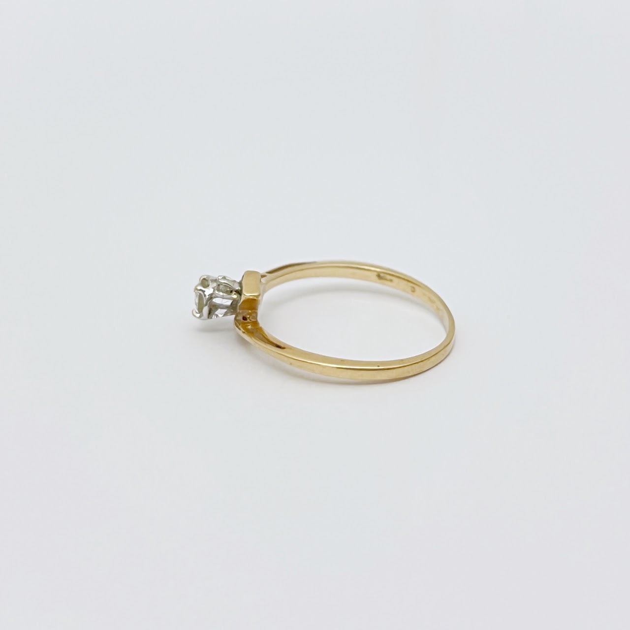 14K Gold & Dual Diamond Ring