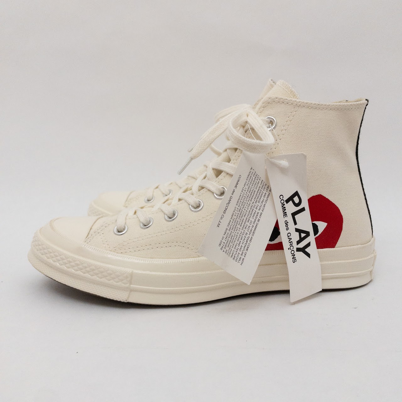 Comme des Garçons Play Heart Converse