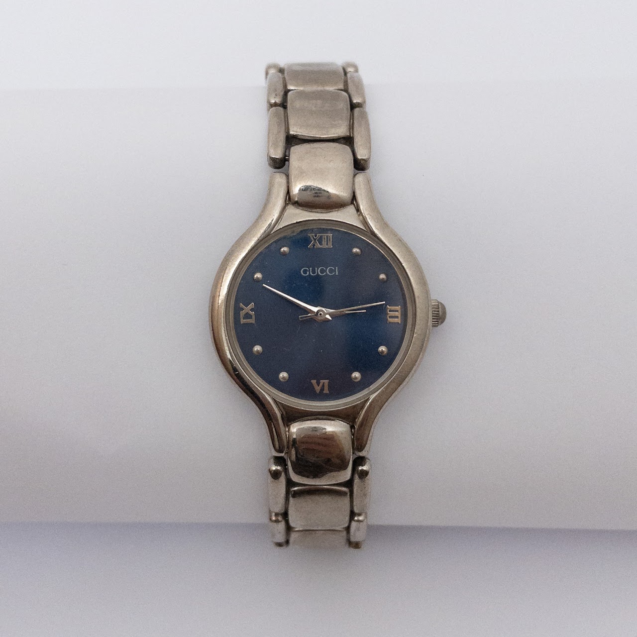 Gucci Round Case Watch