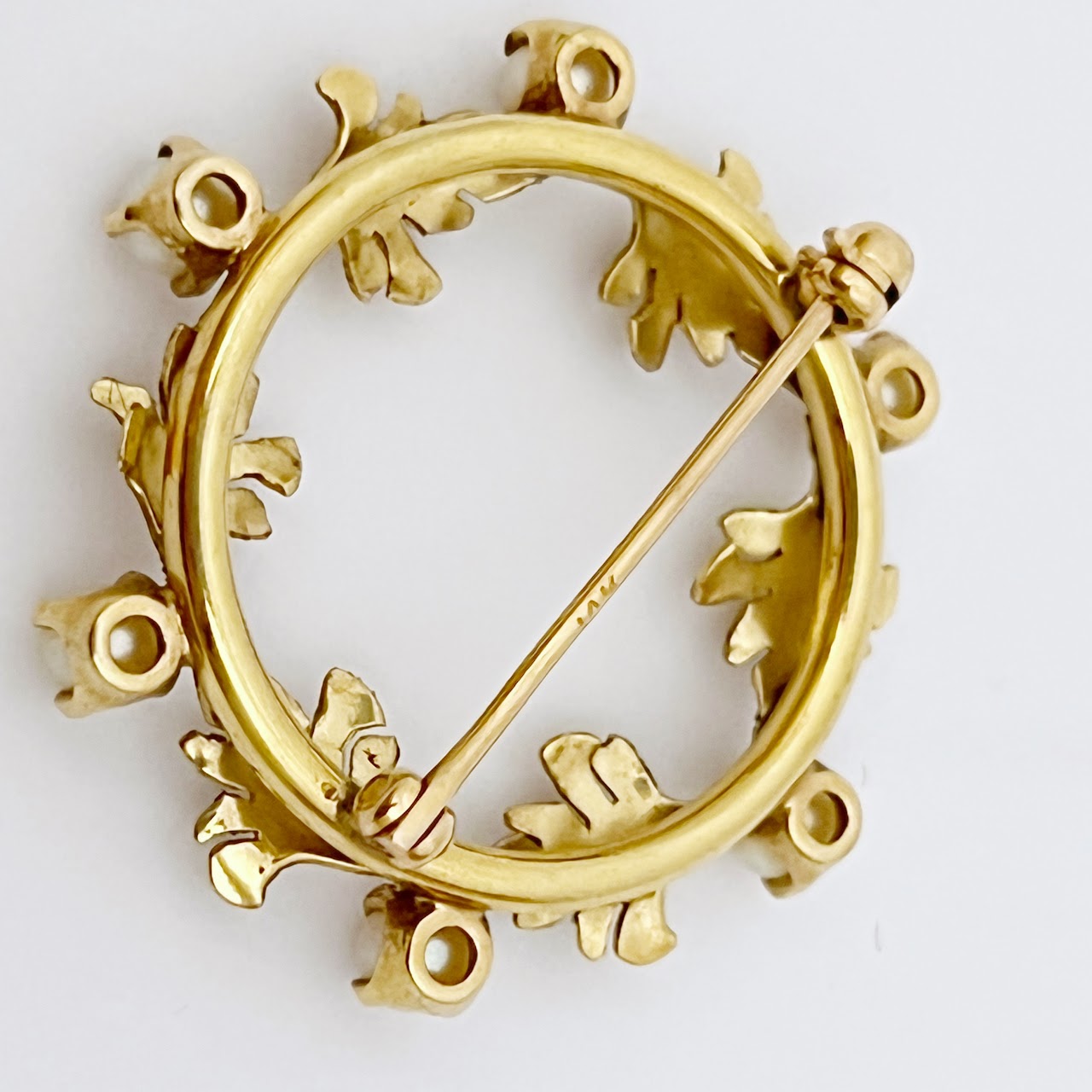 14K Gold & Pearl Wreath Brooch