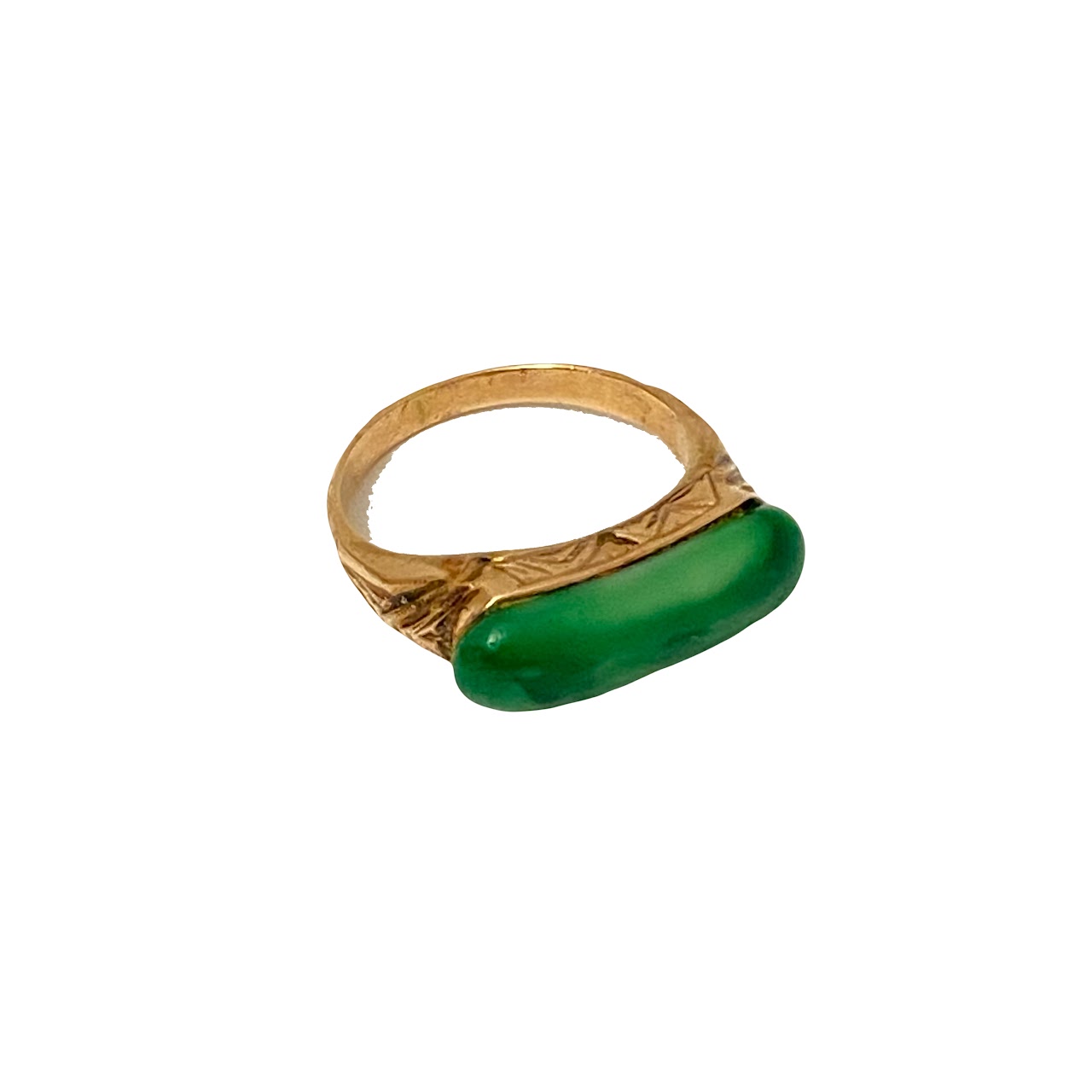 14K Gold Ring With Jade Cabochon