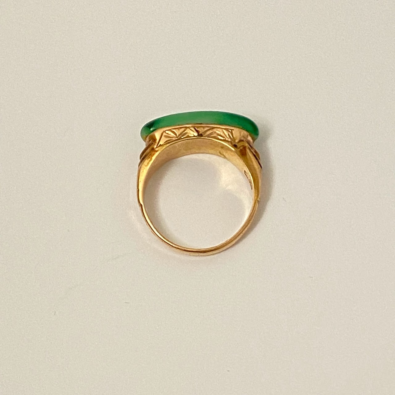 14K Gold Ring With Jade Cabochon