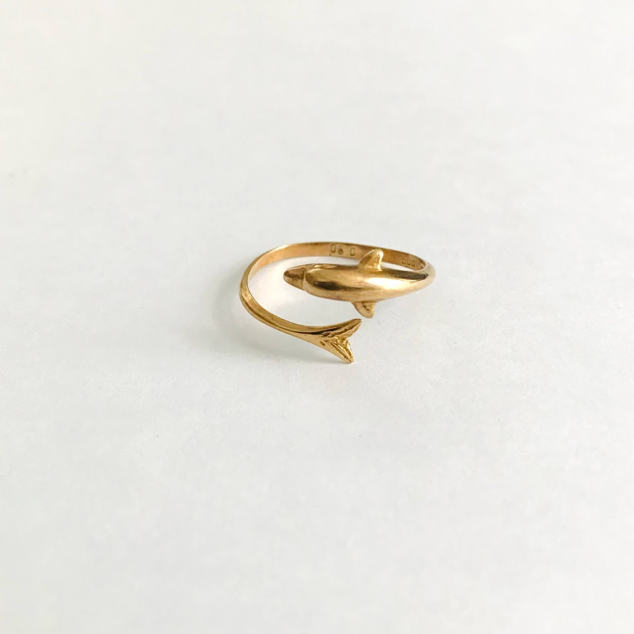 14K Gold Dolphin Ring