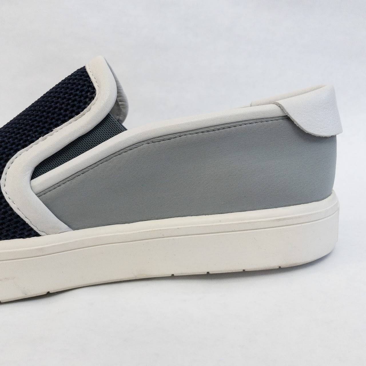 Vince. Slip On Sneakers