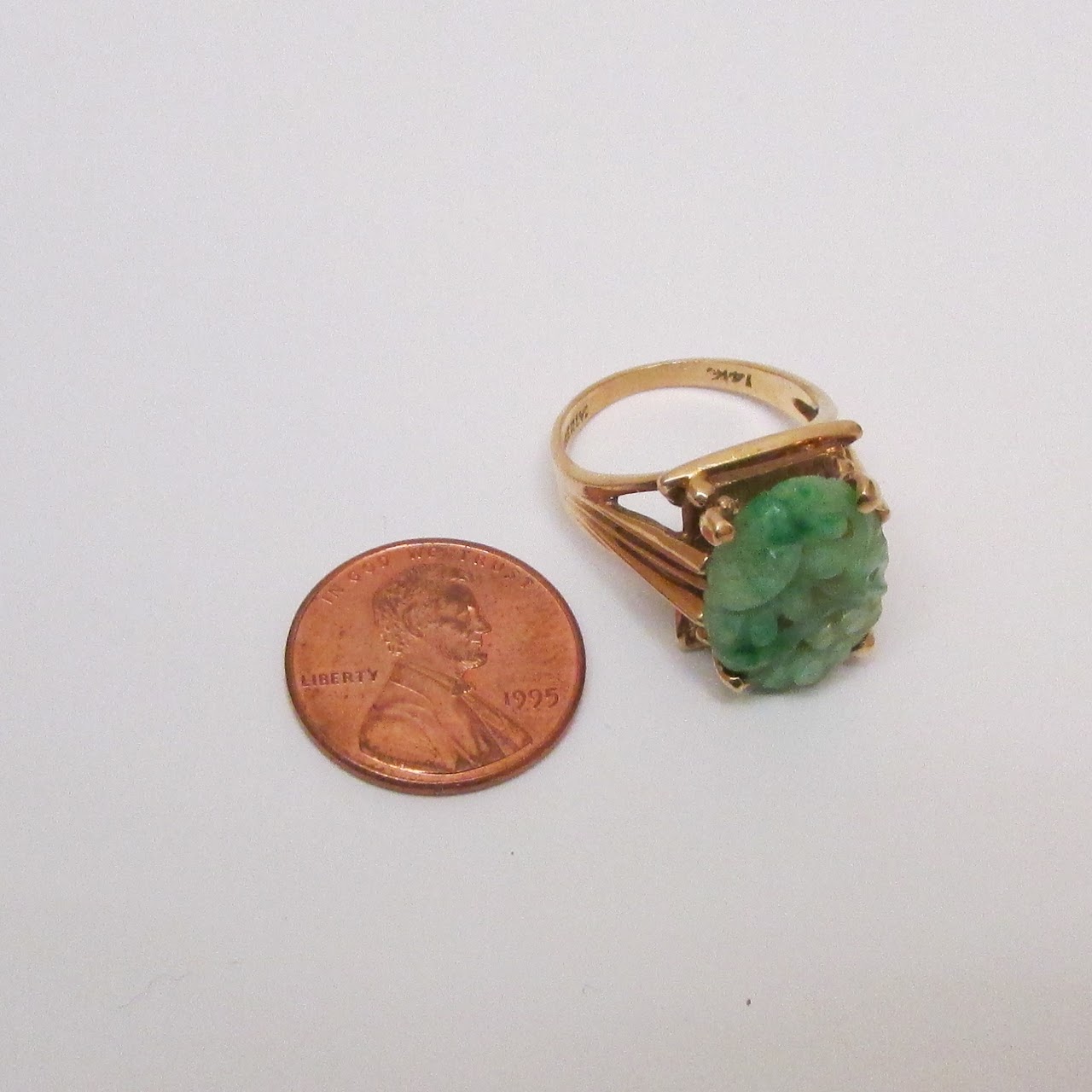 14K Gold & Jade Ring