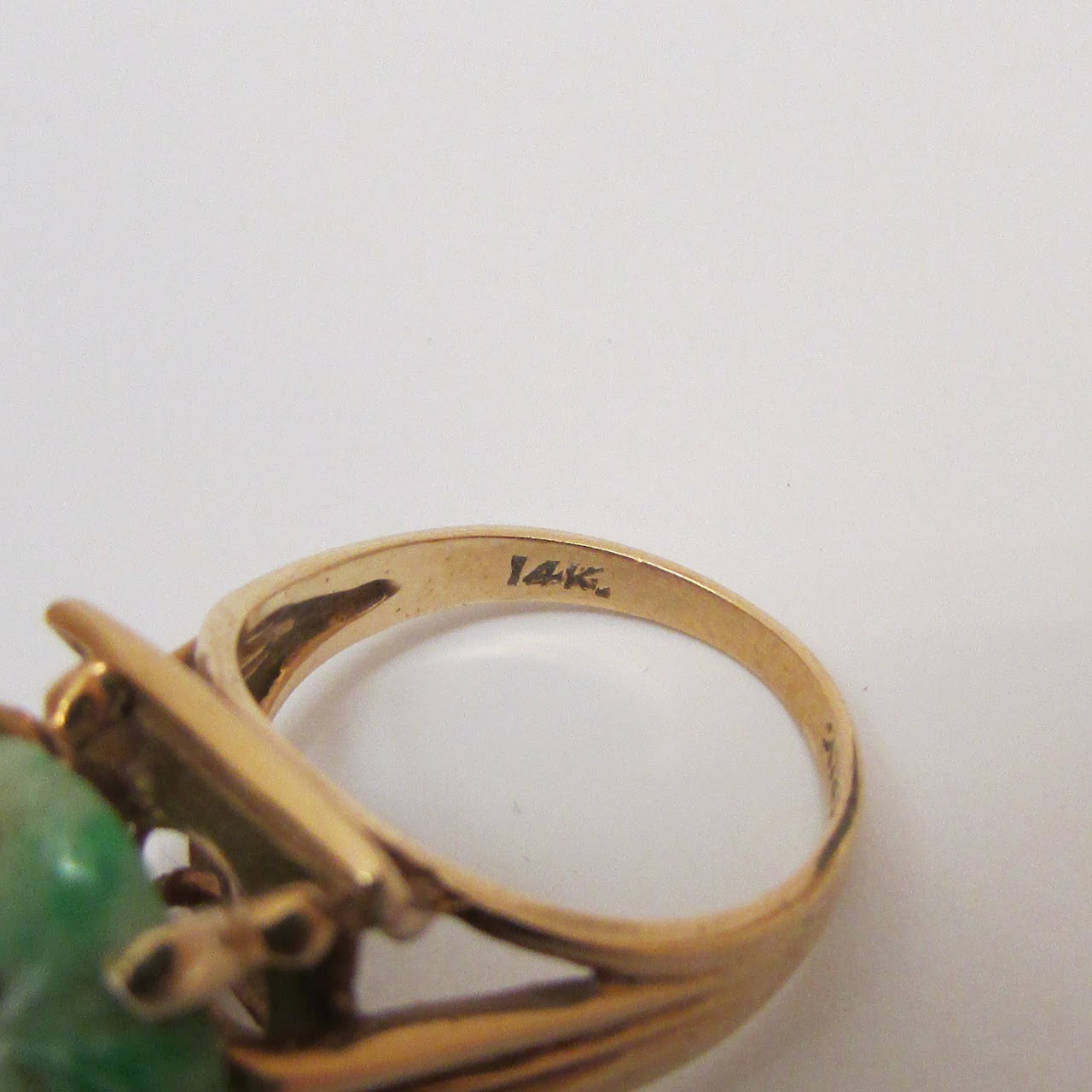 14K Gold & Jade Ring